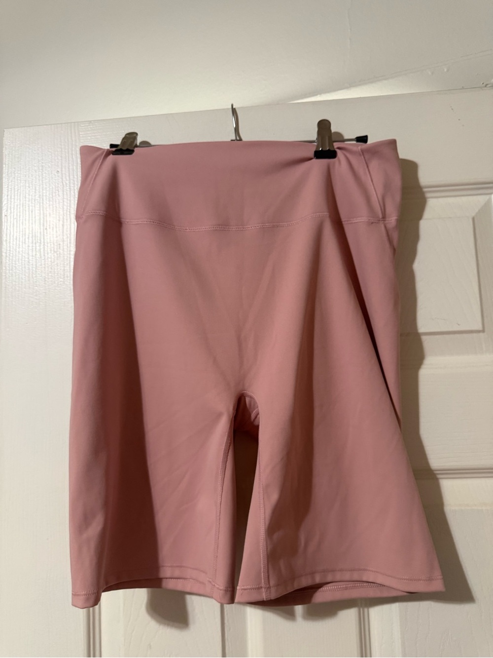 NIKE SKIMS High-Rise Pink Women’s Bike Shorts